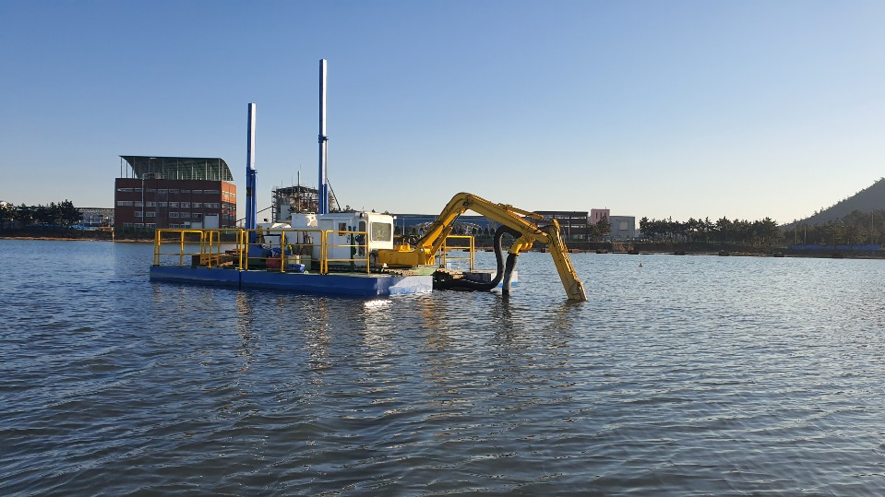 Baekkun Dredging, Co., Ltd presenta su nueva draga anfibia para vías fluviales estrechas y terrenos blandos