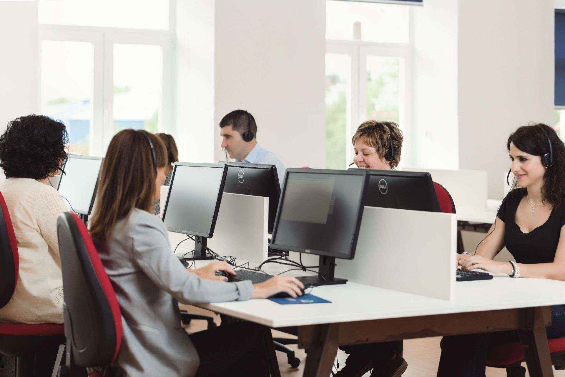 Lanalden, premiada con dos galardones en los Platinum CC Awards 2020, es de nuevo el Mejor Contact Center