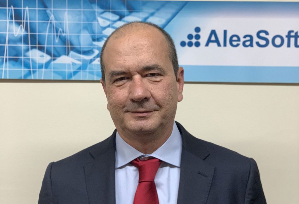 AleaSoft: Previsiones a 30 años con una desagregación horaria