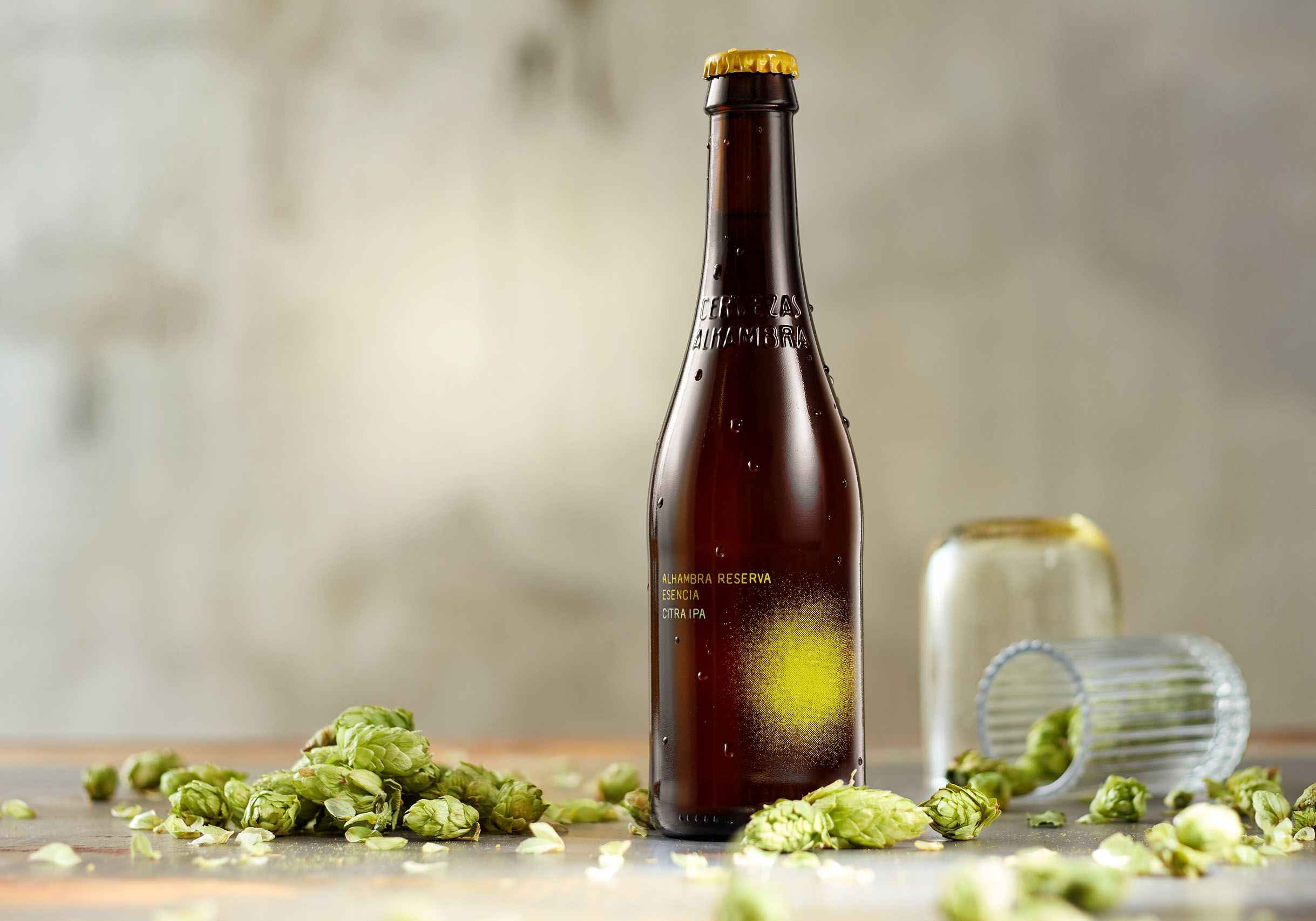 Cervezas Alhambra lanza Alhambra Reserva Esencia Citra IPA: una cerveza elaborada con un único lúpulo