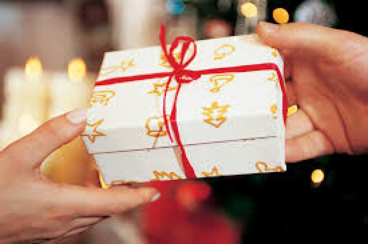 Regalar perfumes en Reyes